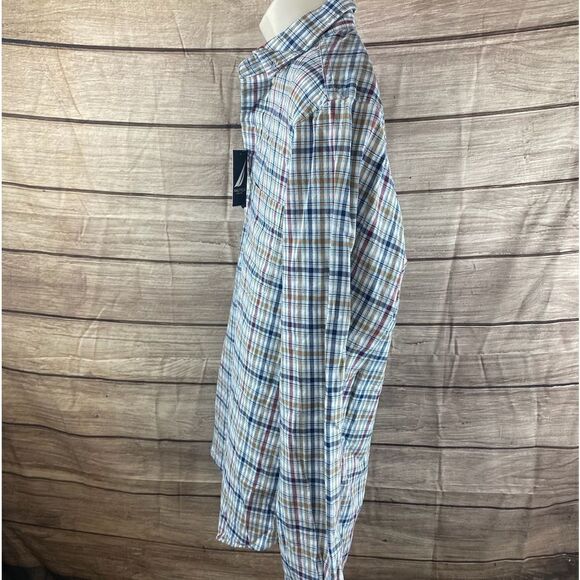 Mens size medium long sleeve button up NWT shirt by Nautica - Picture 8 of 10